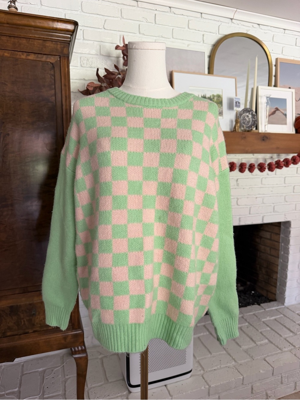 Princess Polly Mint Green & Light Pink Checker Knit Crew Sweater